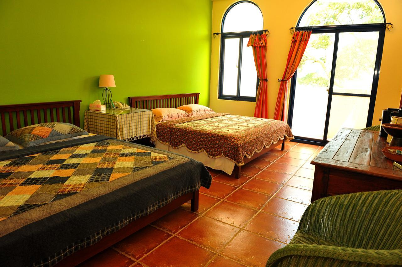 Tuscany Garden B&B Guanxi Экстерьер фото
