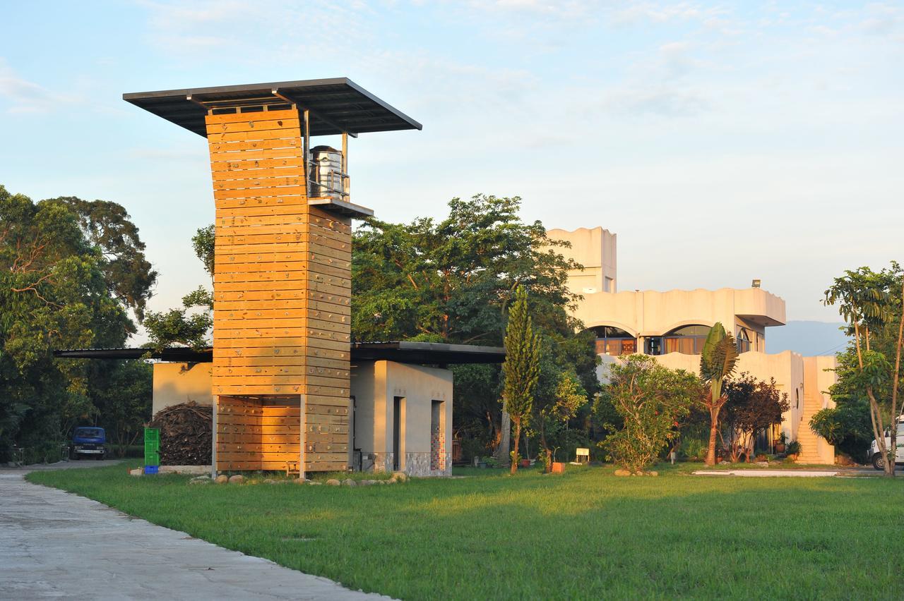Tuscany Garden B&B Guanxi Экстерьер фото